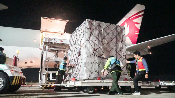 Kargo Terakhir MotoGP Tiba di Lombok, GP Indonesia Siap Digelar