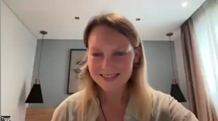 Eksklusif: Penyanyi Inggris Tiggi Hawke Terkesima dengan Jakarta, Janji Segera Kembali