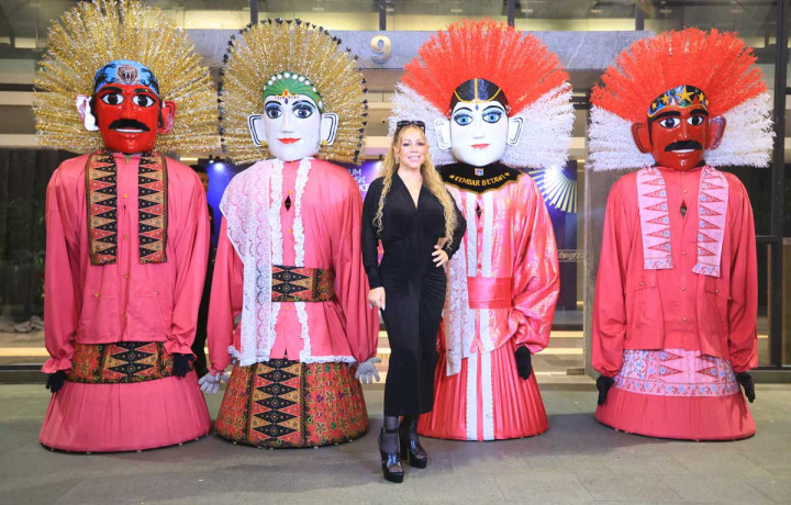 Tiba di Jakarta, Mariah Carey Disambut Ondel-Ondel
