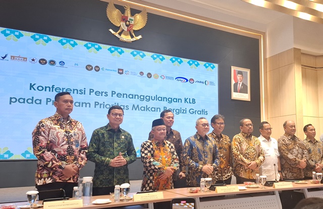 Meski KLB Keracunan di Beberapa Wilayah, BGN Ungkap Alasan Tak Setop MBG