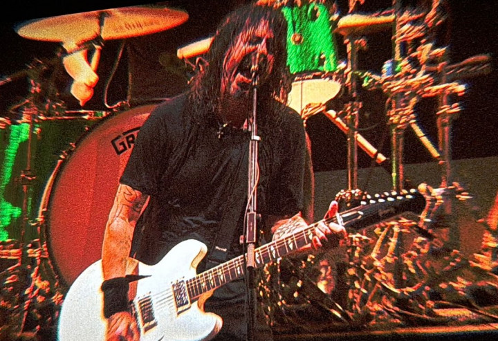 Senangnya Foo Fighters Tak Lagi Bawakan Sedikit Lagu di Konser Jakarta