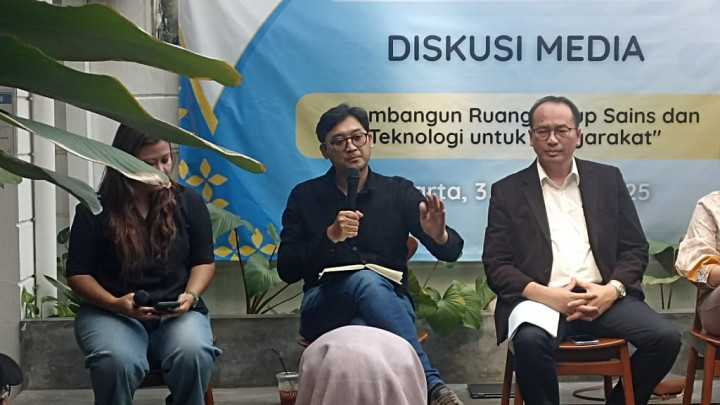 Peneliti Harus Sadar, Masyarakat Adalah Informan Pengetahuan