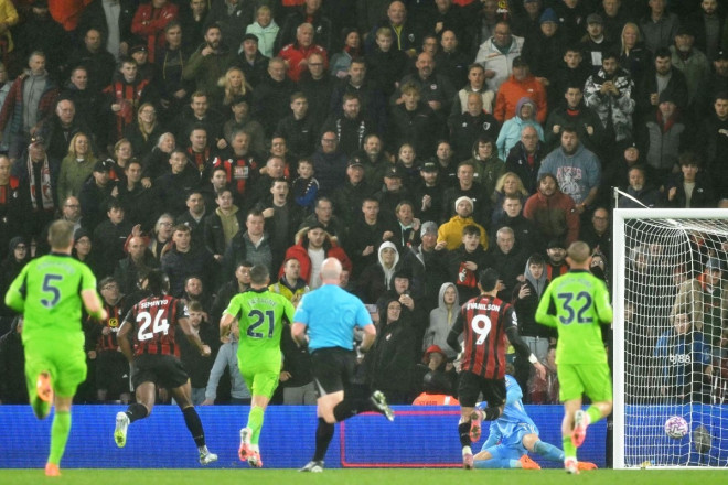 Suasana laga AFC Bournemouth versus Fulham di pekan ke-7 Liga Inggris-Foto AFP Glyn Kirk