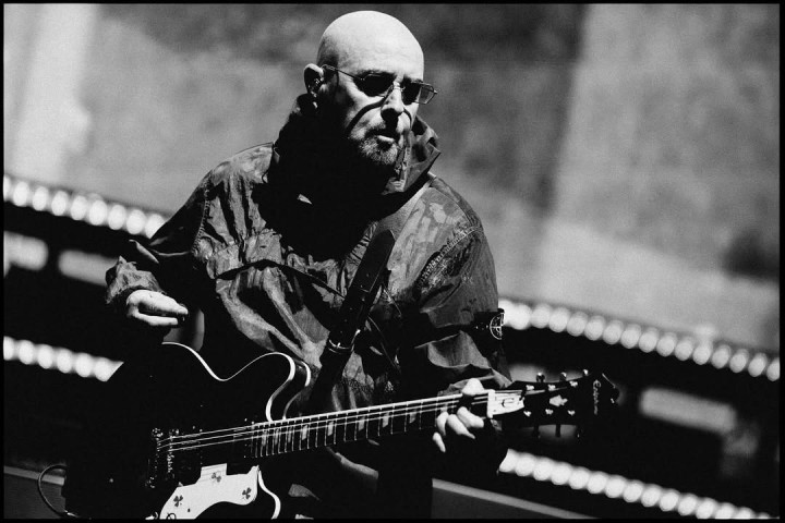 Gitaris Oasis Mundur Sementara dari Tur Reuni
