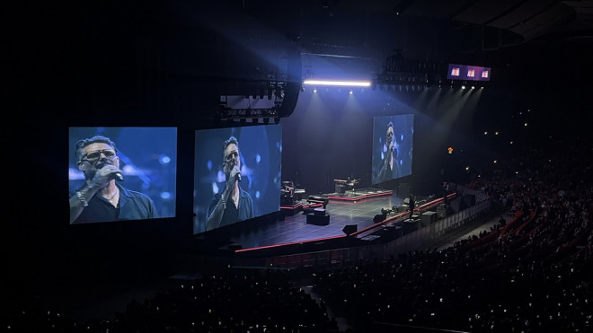 Keith Duffy di Konser The Celebration of Mimi 2025 (Foto: Instagram @cleanpradas)