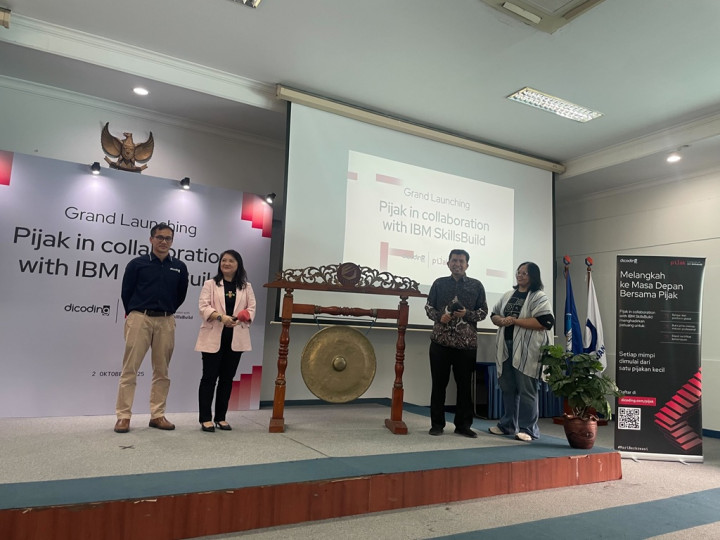 IBM dan Dicoding Kolaborasi Kembangkan Keterampilan AI untuk Siswa Vokasi di Indonesia
