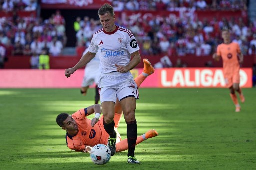 Tekanan Hebat Sevilla Paksa Barca Lakukan Banyak Kesalahan