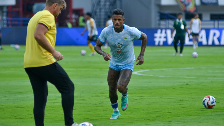 Tanque Belum Cetak Gol untuk Persib, Hodak tak Khawatir