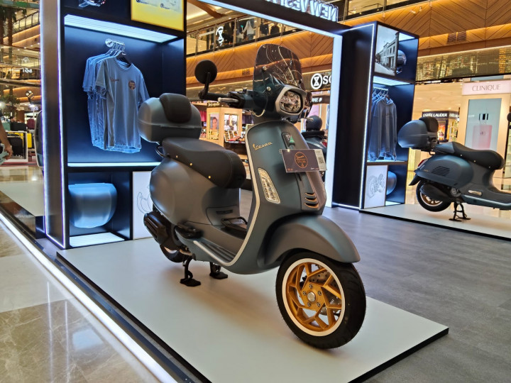 Mau Punya Vespa Officina 8? Cek Harga dan Cicilannya