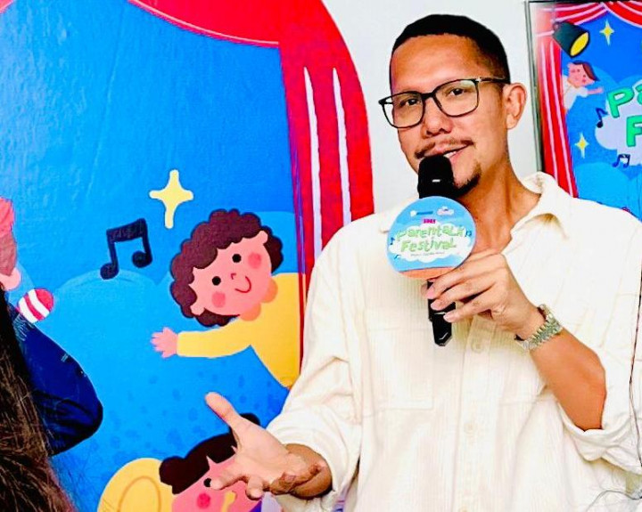 Tanpa Paksaan, Begini Cara Angga Maliq & D’Essentials Kenalkan Musik pada Anak