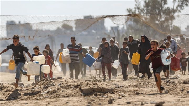 Warga Palestina di Jalur Gaza kerap ditembaki saat hendak mendapatkan bantuan kemanusiaan. Foto: Anadolu Agency
