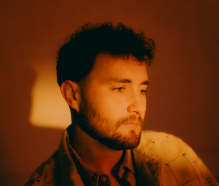 Eksklusif: Putus Asa, Penyanyi Inggris Sam Wills Pergi ke Hutan Buat Album Baru