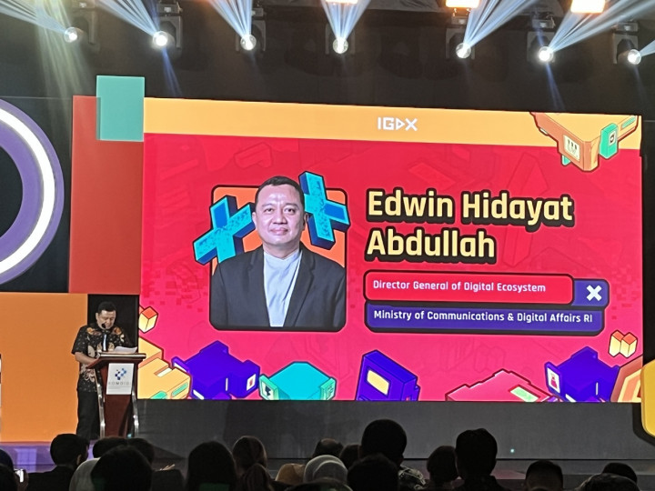 Komdigi Pastikan Anak Main Game Sesuai Umur Lewat Sistem Rating Baru
