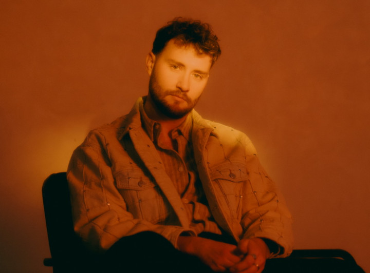 Tekanan Besar Sam Wills Setelah Album Debutnya Sukses