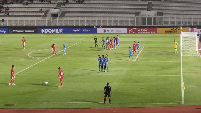 Timnas Indonesia U-23 vs India U-23. (Foto: Medcom.id/Heinrich Terra)