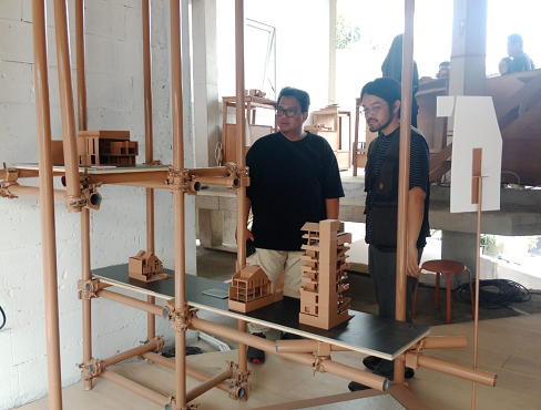 Pameran 'A Life Less Ordinary', Cerita Perjalanan 15 Tahun Arsitektur Atelier Riri