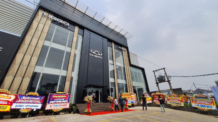Chery Resmikan Dealer ke-62 di Cinere dengan Fasilitas 3S