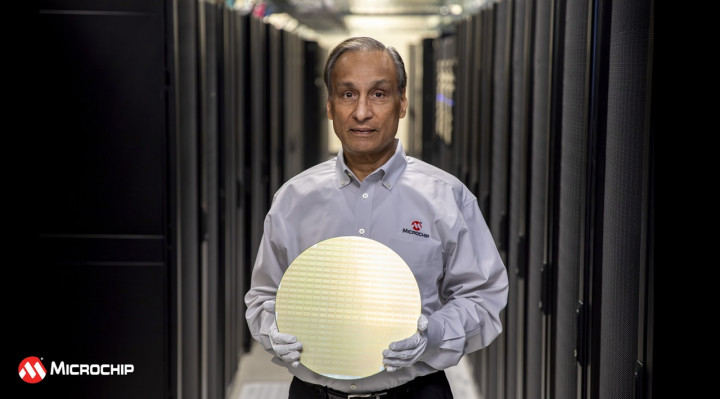 Microchip Switch PCIe Gen 6 untuk Infrastruktur AI Modern