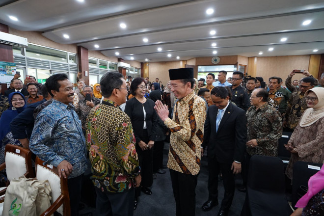 Presiden RI ke-7, Ir. Joko Widodo (Jokowi) di Dies Natalis ke-62 Fakultas Kehutanan UGM. Foto: UGM