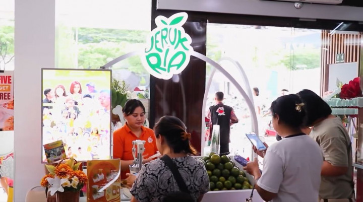 Dari Tugas Kampus Jadi Bisnis Nyata, Kisah Alumnus BINUS Bangun Jerukria