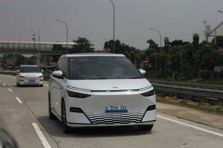 Xpeng X9 Pro, Depan Nyaman, Belakang Super Nyaman!