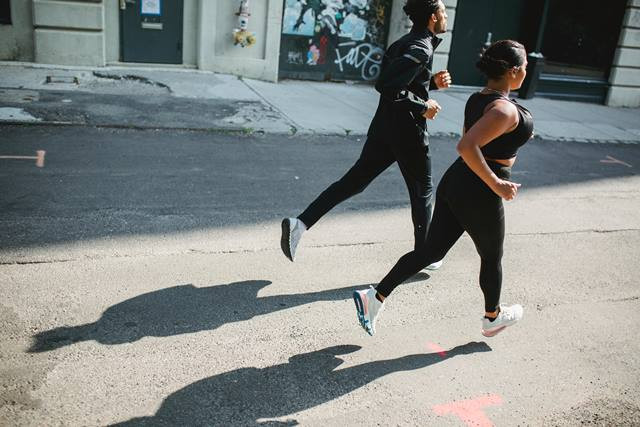 Enggak Perlu Lama, Begini 7 Cara Mengecilkan Perut Buncit yang Ampuh