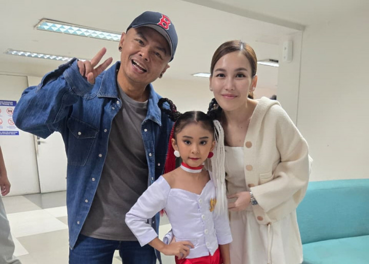 Berguru ke Roy Kiyoshi, Talenta Iva Deivanna Bikin Ayu Ting Ting Kagum