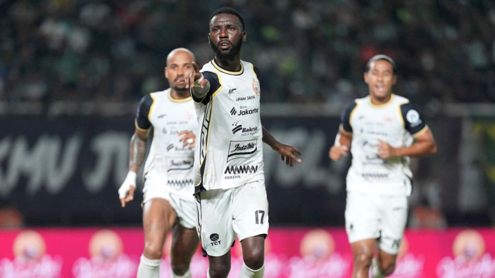 Latihan Bola Mati Persija Berbuah Tiga Angka