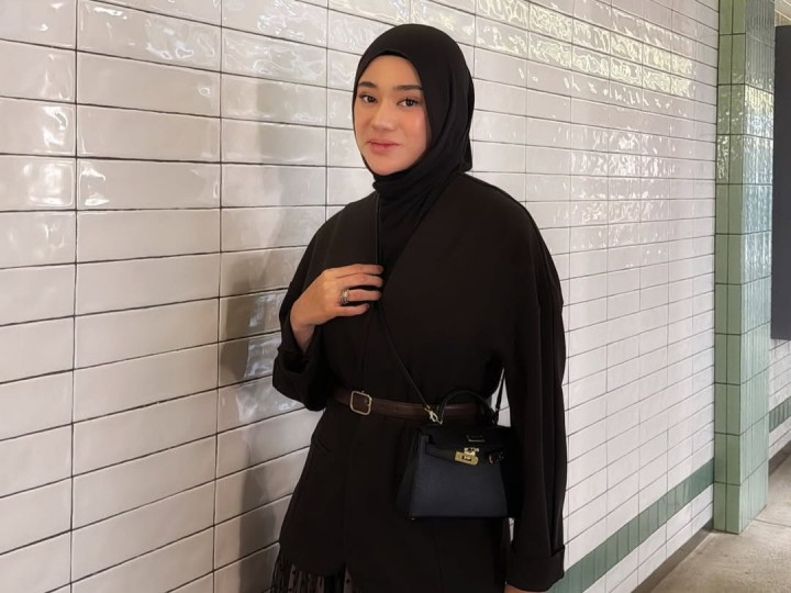 Clara Shinta Akui Kesalahan Simpan Foto Mantan, Suami Pilih Pisah Rumah