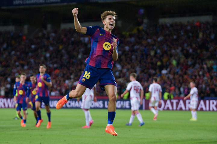 Hattrick Fermin Lopez Bawa Barca Bungkam Olympiacos