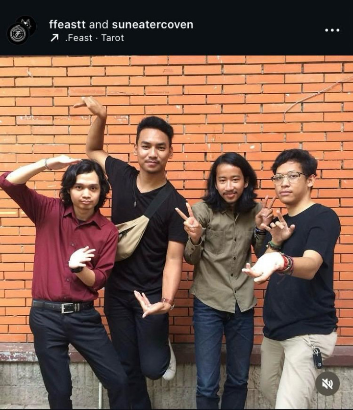 7 Band yang Lahir di Kampus, dari .Feast hingga The Adams