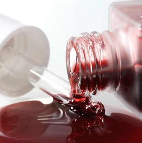  Berikut rekomendasi serum eksfoliasi untuk kamu. (Foto: Dok. Glad2glow)