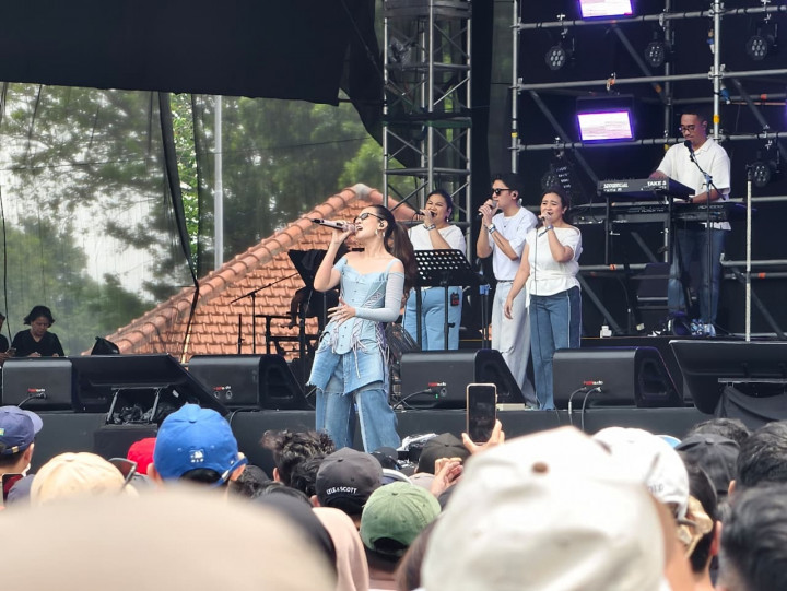 Dilanda Isu Perceraian, Raisa Pernah Curhat soal Melepaskan Cinta saat Konser