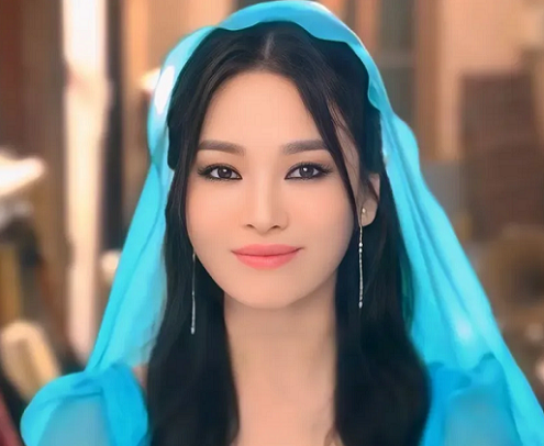 Tutorial Make Up Smokey Eyes ala Song Hye Kyo di Serial 'Genie, Make A Wish'