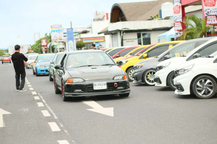 Tumpah Ruah Loyalis Honda Di Manado