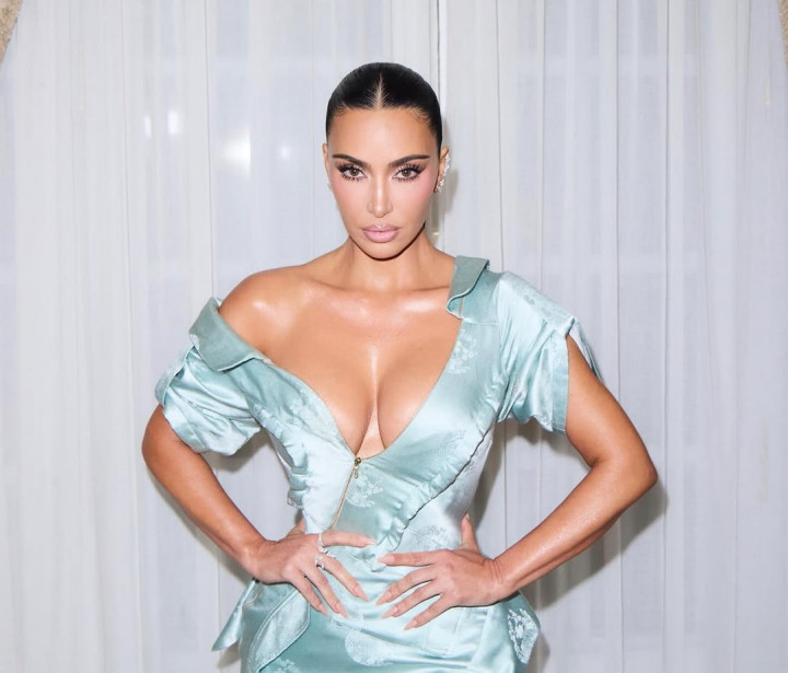 Kim Kardashian Didiagnosis Menderita Masalah Otak