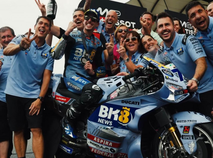 Hasil MotoGP Malaysia 2025: Alex Marquez Menang, Bagnaia Meradang