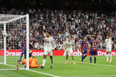Bekuk Barca, Madrid Menangkan El Clasico Tensi Tinggi