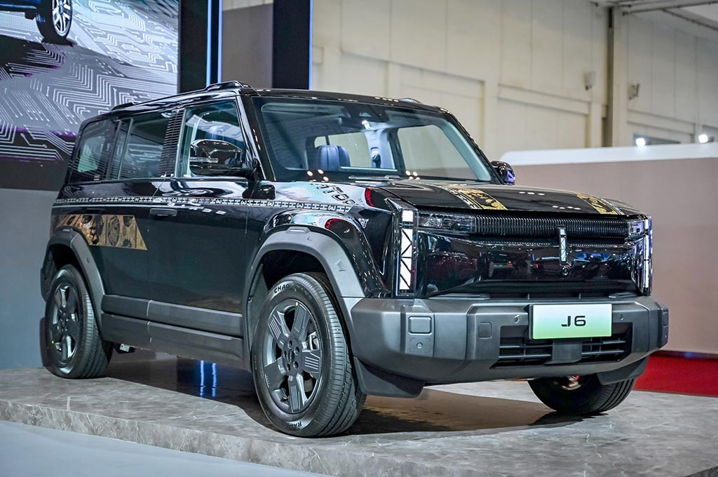 Chery J6 Batik. Chery