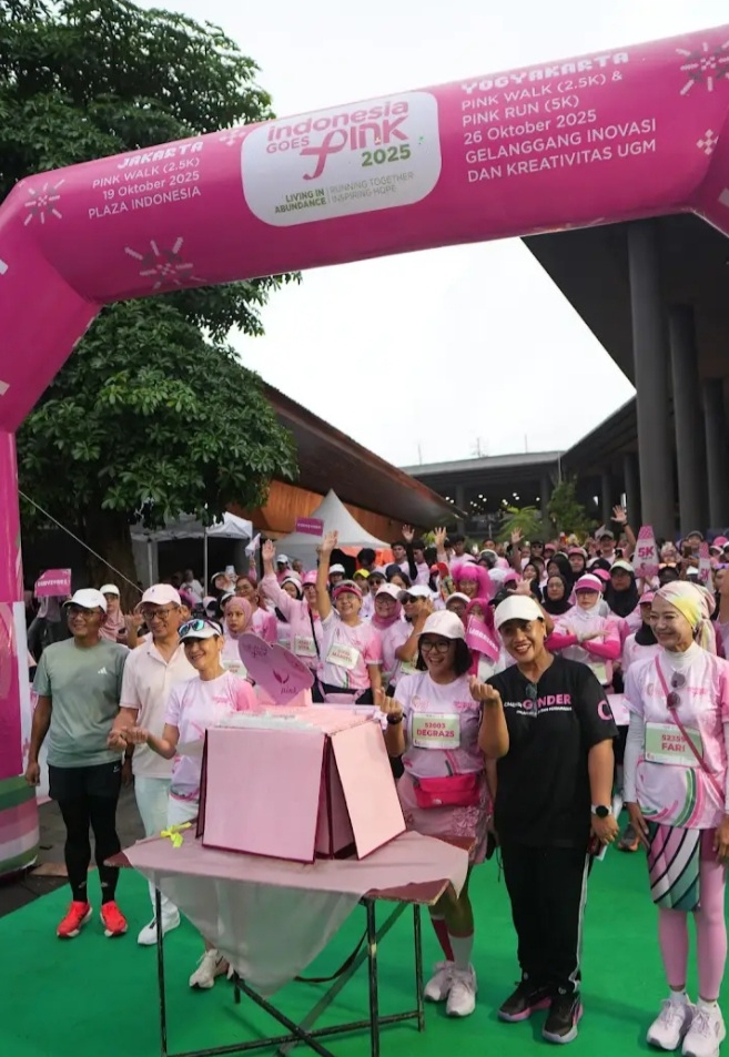 Sorella dan Lovepink Ajak Masyarakat Peduli Kanker Payudara Lewat Indonesia Goes Pink 2025
