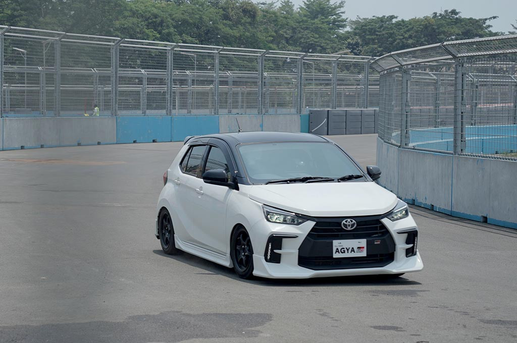 Bandingkan spek dan harga terbaru mobil LCGC sebelum membeli. Toyota