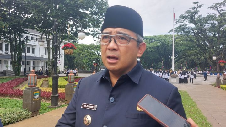 Jurus Farhan Hadapi Cuaca Ekstrem di Kota Bandung, Siagakan Tim