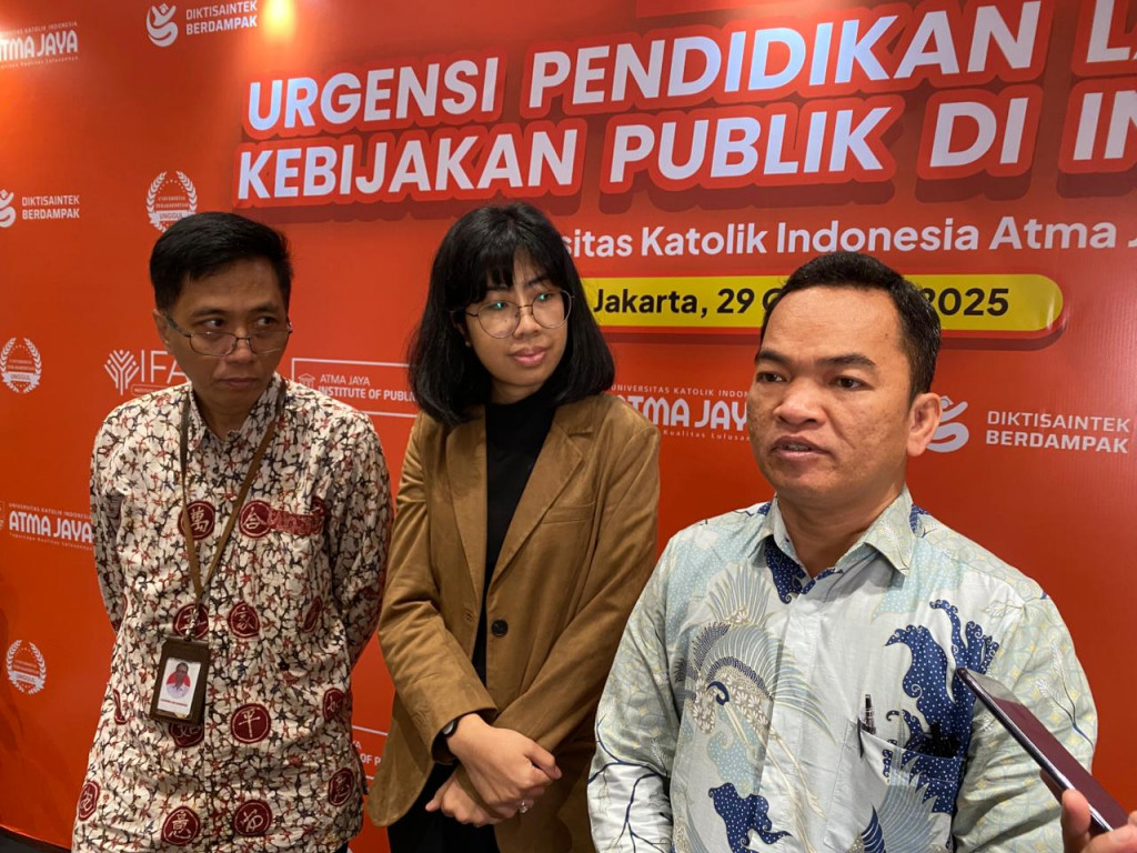 Sejumlah narasumber di Diskusi Pendidikan Lanjutan di Kebijakan Publik Unika Atma Jaya. Foto: Medcom
