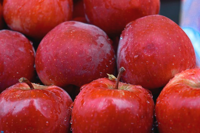 Beberapa buah yang tidak perlu dikupas, berikut listnya. (Foto: Ilustrasi/Dok. Pexels.com)