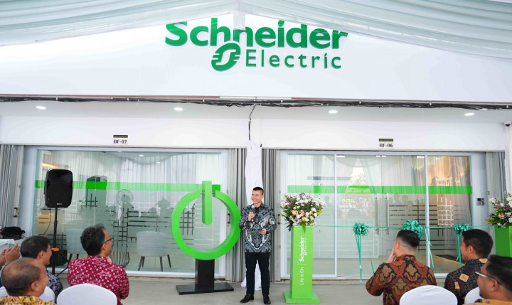 Resmikan Service Hub Batam, Schneider Electric Perkuat Layanan Pelanggan di Barat