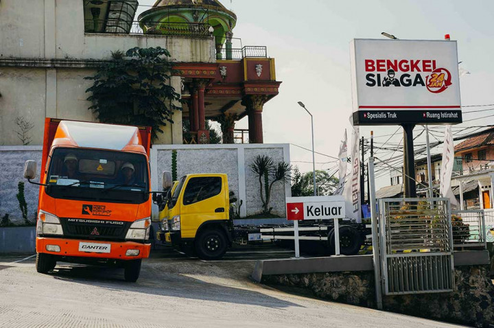 Operasional Truk Tanpa Henti, Mitsubishi Fuso Siapkan Bengkel Siaga 24 Jam