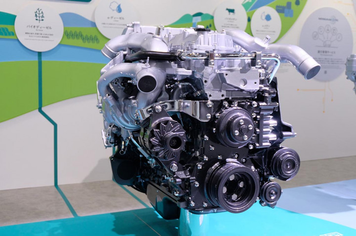 Unik, Mesin Diesel Isuzu Ini Bisa 'Minum' Berbagai Bahan Bakar