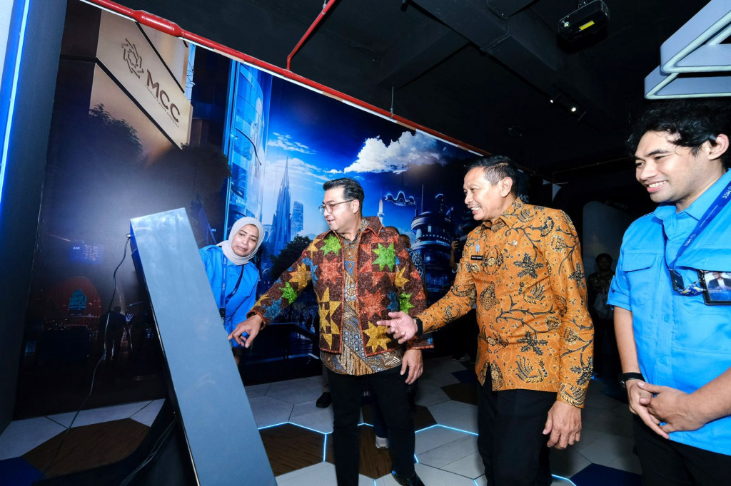 Menteri Ekraf/Kepala Badan Ekraf saat mengunjungi Malang Creative Center dalam rangka pendukungan Kota Malang sebagai bagian dari UCCN. Foto: Istimewa