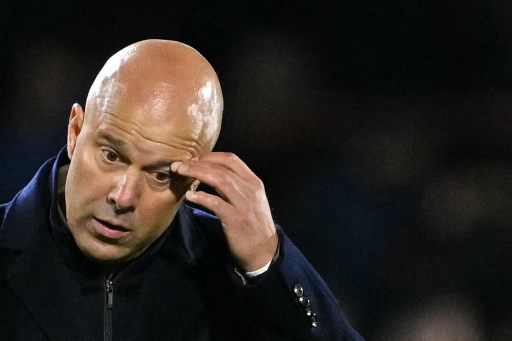 Arne Slot Enggan Bahas Masa Depan, Fokus Bawa Liverpool Kembali ke Jalur Kemenangan