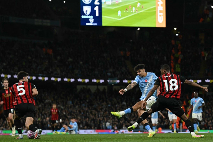 Hasil Pertandingan Liga Primer Inggris: City Menang, MU Imbang